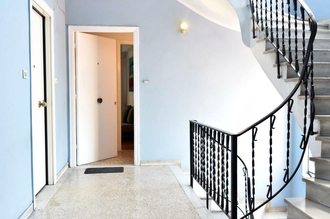 Artist'S Lovely Nest Under The Shadow Of The Parthenon Atenas Exterior foto